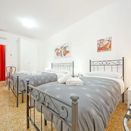 Dolcevita N 374 * Benátky